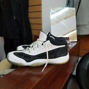 air Jordan retro 11 SE